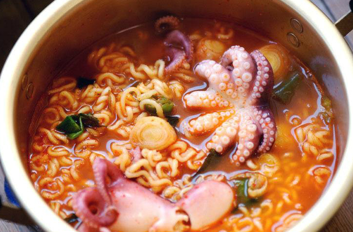 泡面常備，注意食品添加劑問(wèn)題！